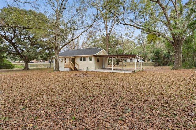 10070 Court Street, Grand Bay, AL 36541