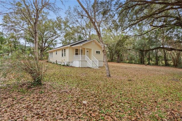 10070 Court Street, Grand Bay, AL 36541