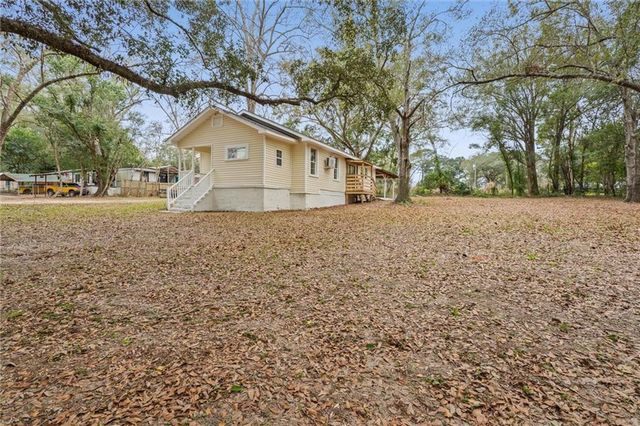 10070 Court Street, Grand Bay, AL 36541