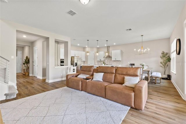 16013 SILVER BROOK WAY WAY, Winter Garden, FL 34787