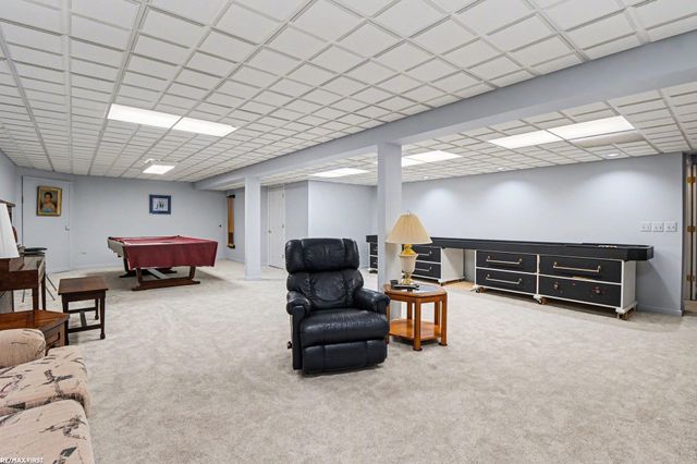 4161 Paisley Drive, Sterling Heights, MI 48314