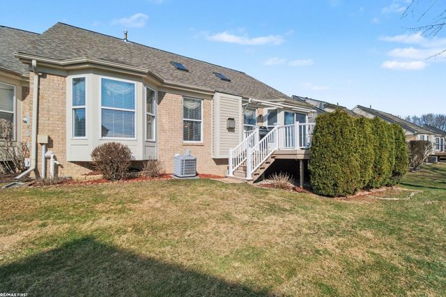 4161 Paisley Drive, Sterling Heights, MI 48314