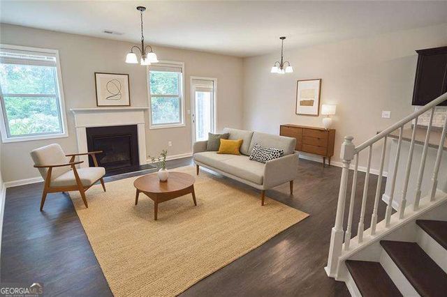 177 Townview Drive, Woodstock, GA 30189