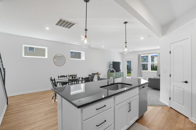 1548 Summerview Lane, Miami Twp, OH 45150