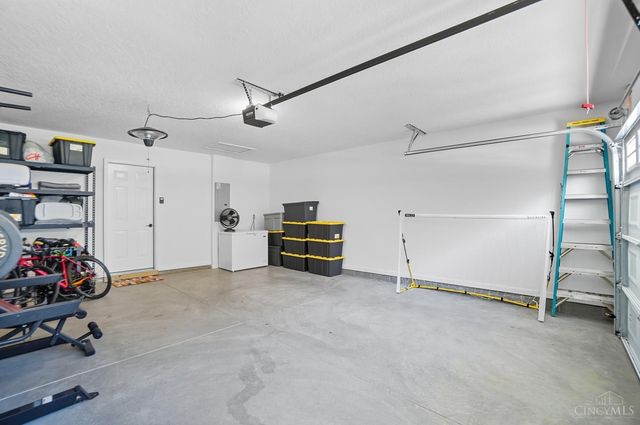 1548 Summerview Lane, Miami Twp, OH 45150