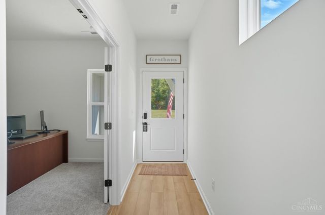 1548 Summerview Lane, Miami Twp, OH 45150