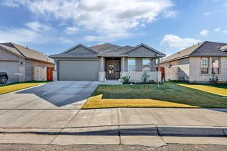 2206 Bear Dr, Midland, TX 79707