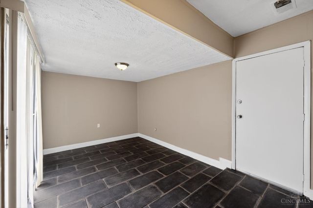 8819 Grenada Drive, Springfield Twp., OH 45231