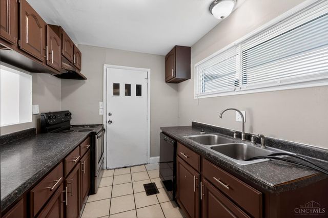 8819 Grenada Drive, Springfield Twp., OH 45231
