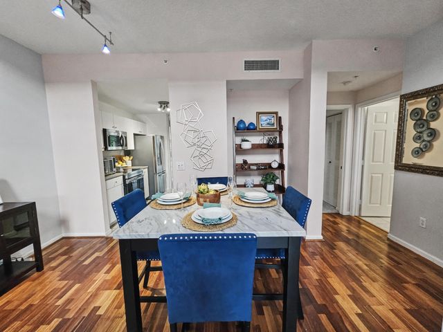 4892 Chancellor Drive 21, Jupiter, FL 33458