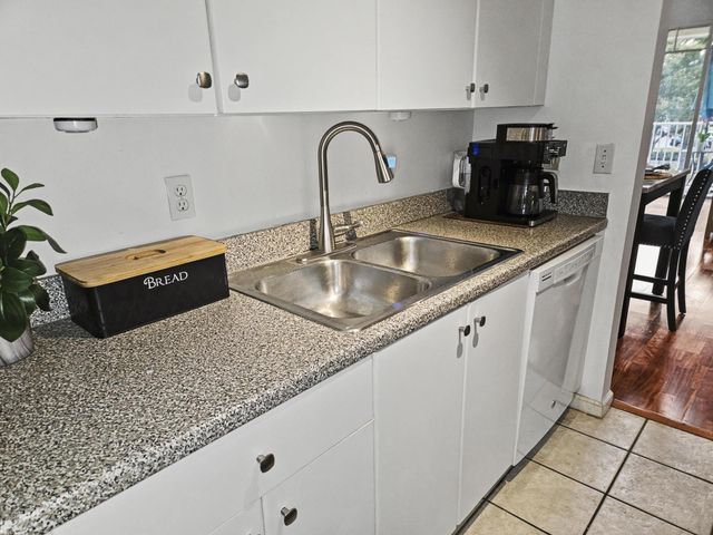 4892 Chancellor Drive 21, Jupiter, FL 33458