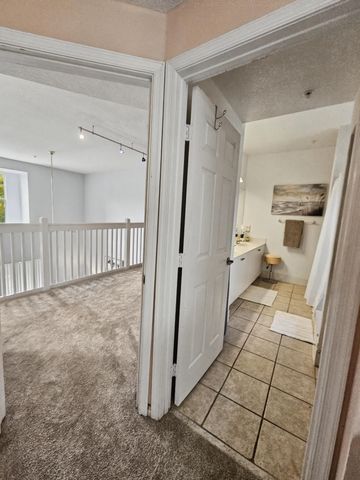 4892 Chancellor Drive 21, Jupiter, FL 33458