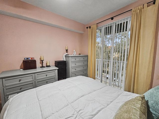 4892 Chancellor Drive 21, Jupiter, FL 33458