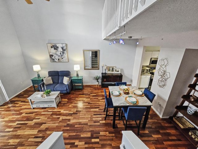 4892 Chancellor Drive 21, Jupiter, FL 33458