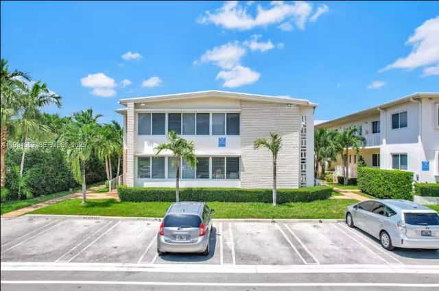 1029 94th St 7, Bay Harbor Islands, FL 33154