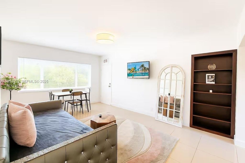 1029 94th St 7, Bay Harbor Islands, FL 33154