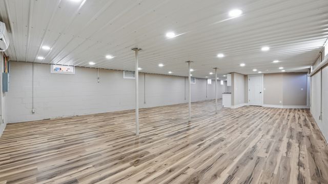 104 Division St, Normandy, TN 37360