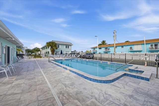 611 GULF DRIVE N C29, Bradenton Beach, FL 34217