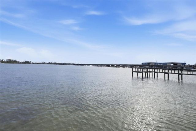 611 GULF DRIVE N C29, Bradenton Beach, FL 34217