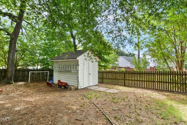 812 Beddingfield Drive, Knightdale, NC 27545