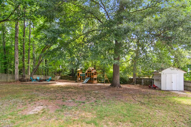 812 Beddingfield Drive, Knightdale, NC 27545