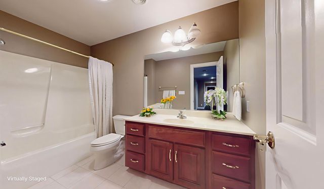 2610 Castlerock Drive, Urbana, IL 61802