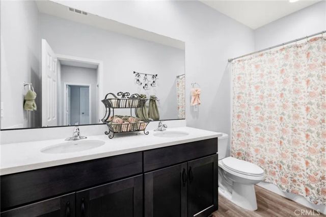 29819 Saddle Ranch Place, Menifee, CA 92584