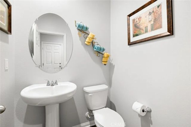 29819 Saddle Ranch Place, Menifee, CA 92584