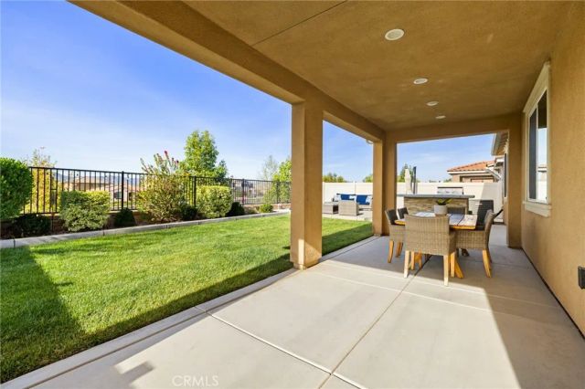 29819 Saddle Ranch Place, Menifee, CA 92584