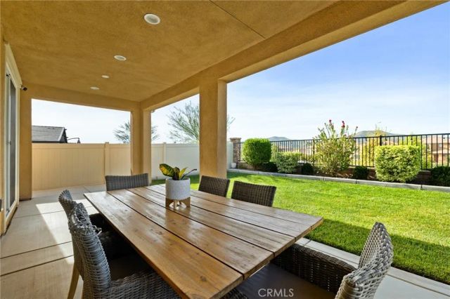 29819 Saddle Ranch Place, Menifee, CA 92584