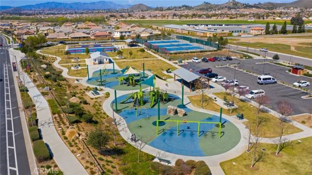 29819 Saddle Ranch Place, Menifee, CA 92584