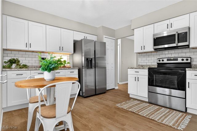 9924 Pebble Beach Cove, Aurora, OH 44202