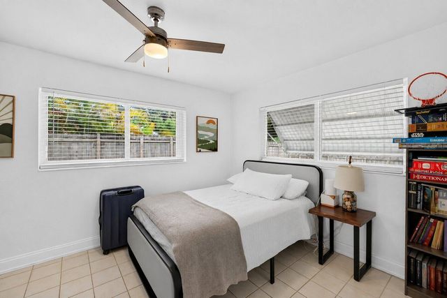 4031 NE 15TH Avenue, Oakland Park, FL 33334