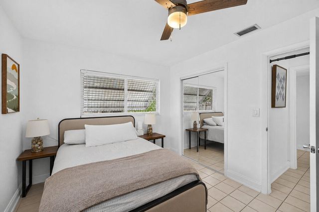 4031 NE 15TH Avenue, Oakland Park, FL 33334
