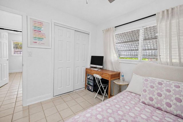 4031 NE 15TH Avenue, Oakland Park, FL 33334