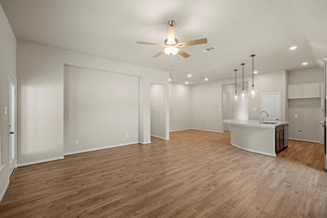 9170 Grand Jubilee Drive, Montgomery, TX 77316
