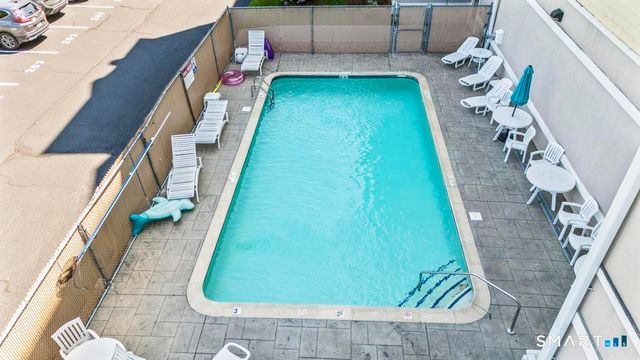343 Beach Street 603, West Haven, CT 06516