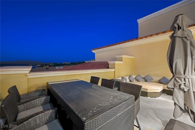 30 Strada Di Villaggio 350, Henderson, NV 89011