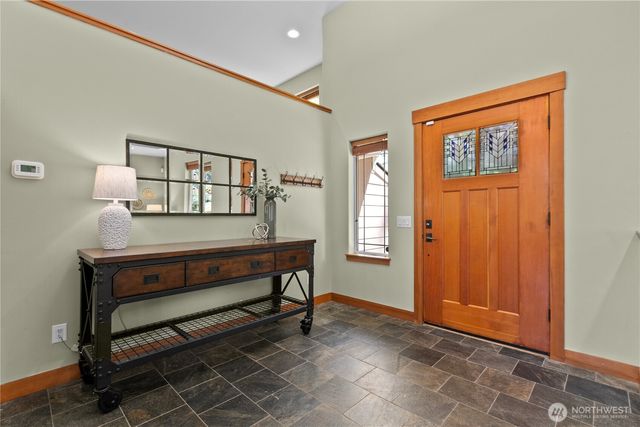 16 Sunflower Circle, Bellingham, WA 98229