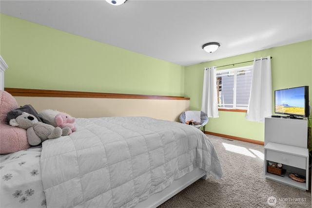 16 Sunflower Circle, Bellingham, WA 98229