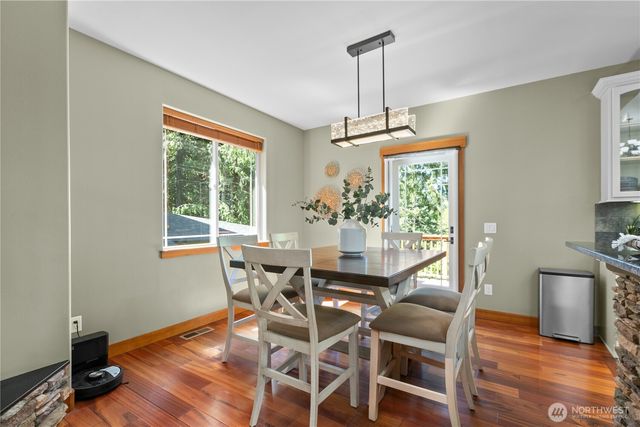 16 Sunflower Circle, Bellingham, WA 98229