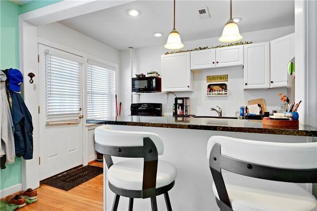 212 Emanuel Cleaver II Boulevard 2 West, Kansas City, MO 64112