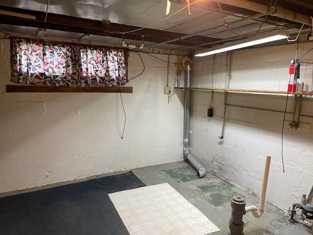 2121 N 21st STREET, Sheboygan, WI 53081