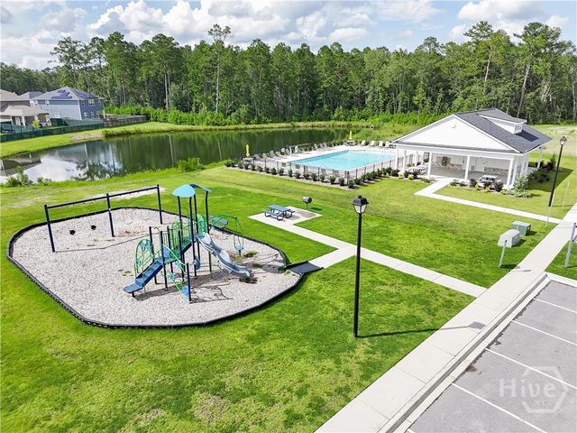 154 Glendale Circle, Richmond Hill, GA 31324