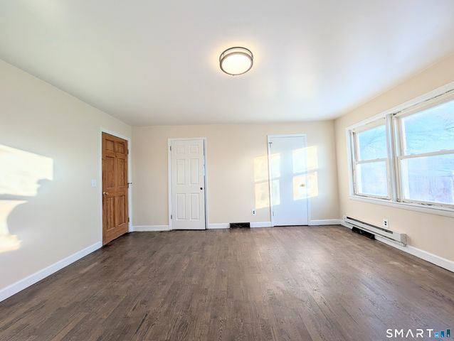 139 Little Deer Road, Bridgeport, CT 06606