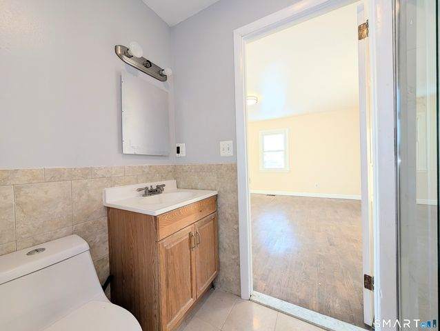 139 Little Deer Road, Bridgeport, CT 06606