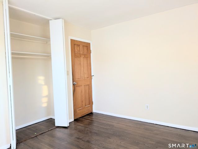 139 Little Deer Road, Bridgeport, CT 06606