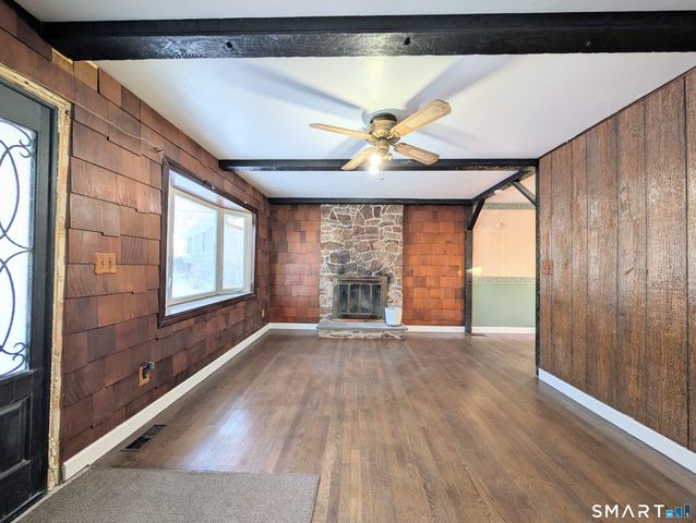 139 Little Deer Road, Bridgeport, CT 06606