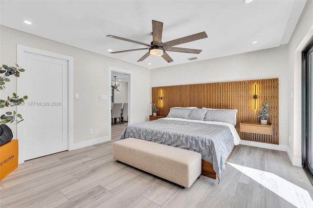 6980 NW 6th Ct, Plantation, FL 33317