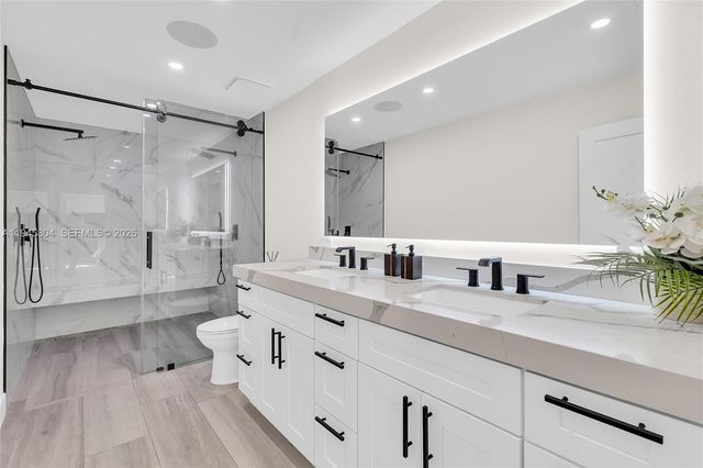 6980 NW 6th Ct, Plantation, FL 33317